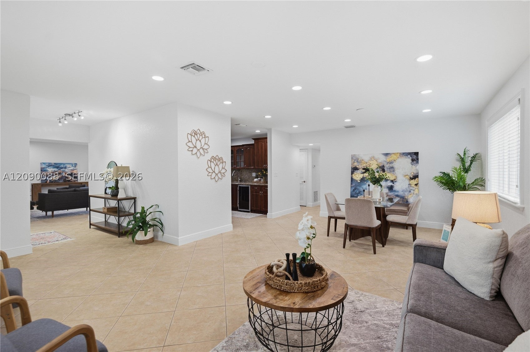 7311 Sabal Dr