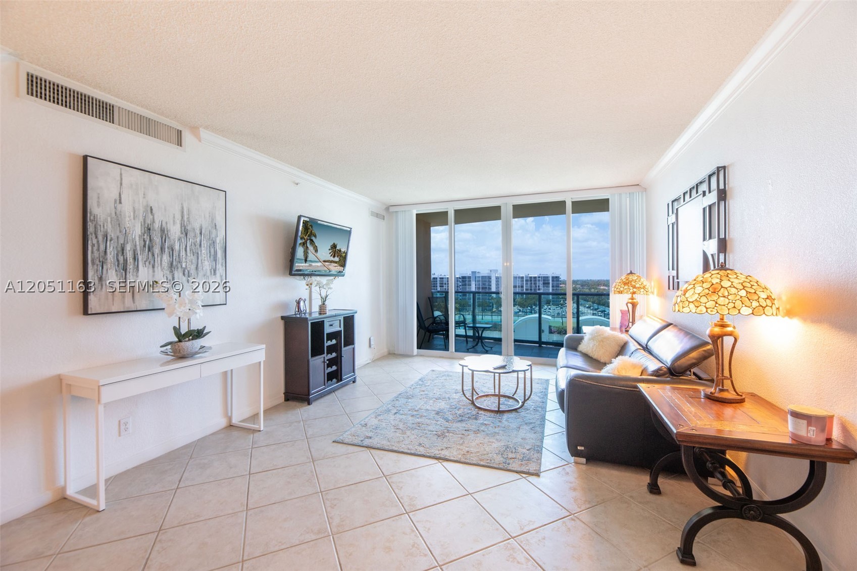 2501 S Ocean Dr 828