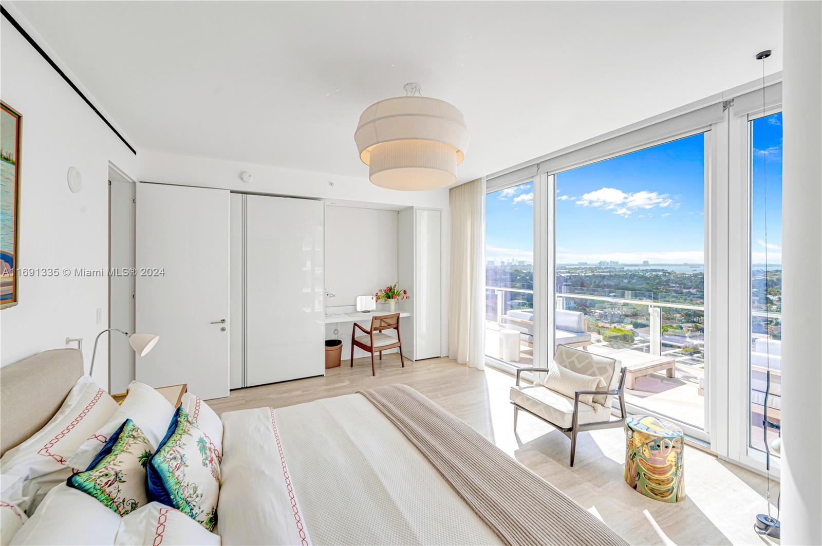 SURF CLUB CONDO - Residential