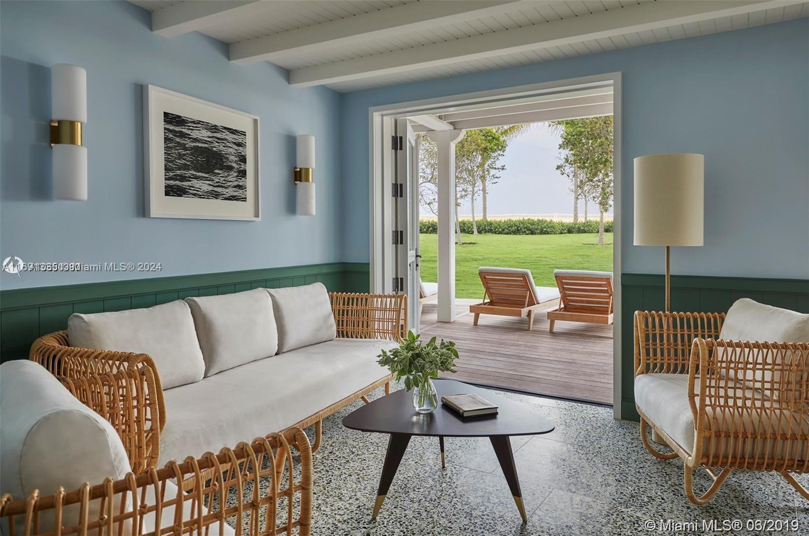 SURF CLUB CONDO - Residential