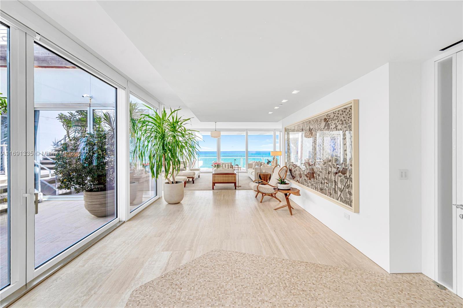 9111 Collins Ave N-PH6