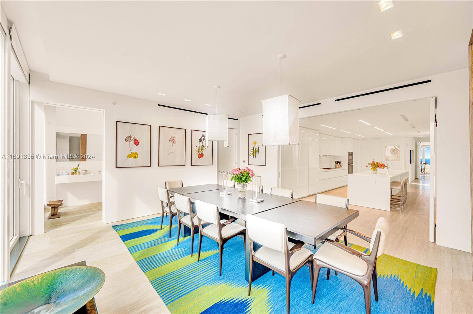 SURF CLUB CONDO - Residential
