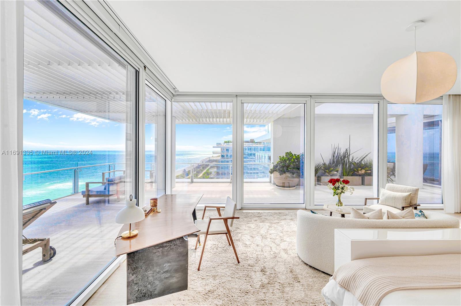 SURF CLUB CONDO - Residential
