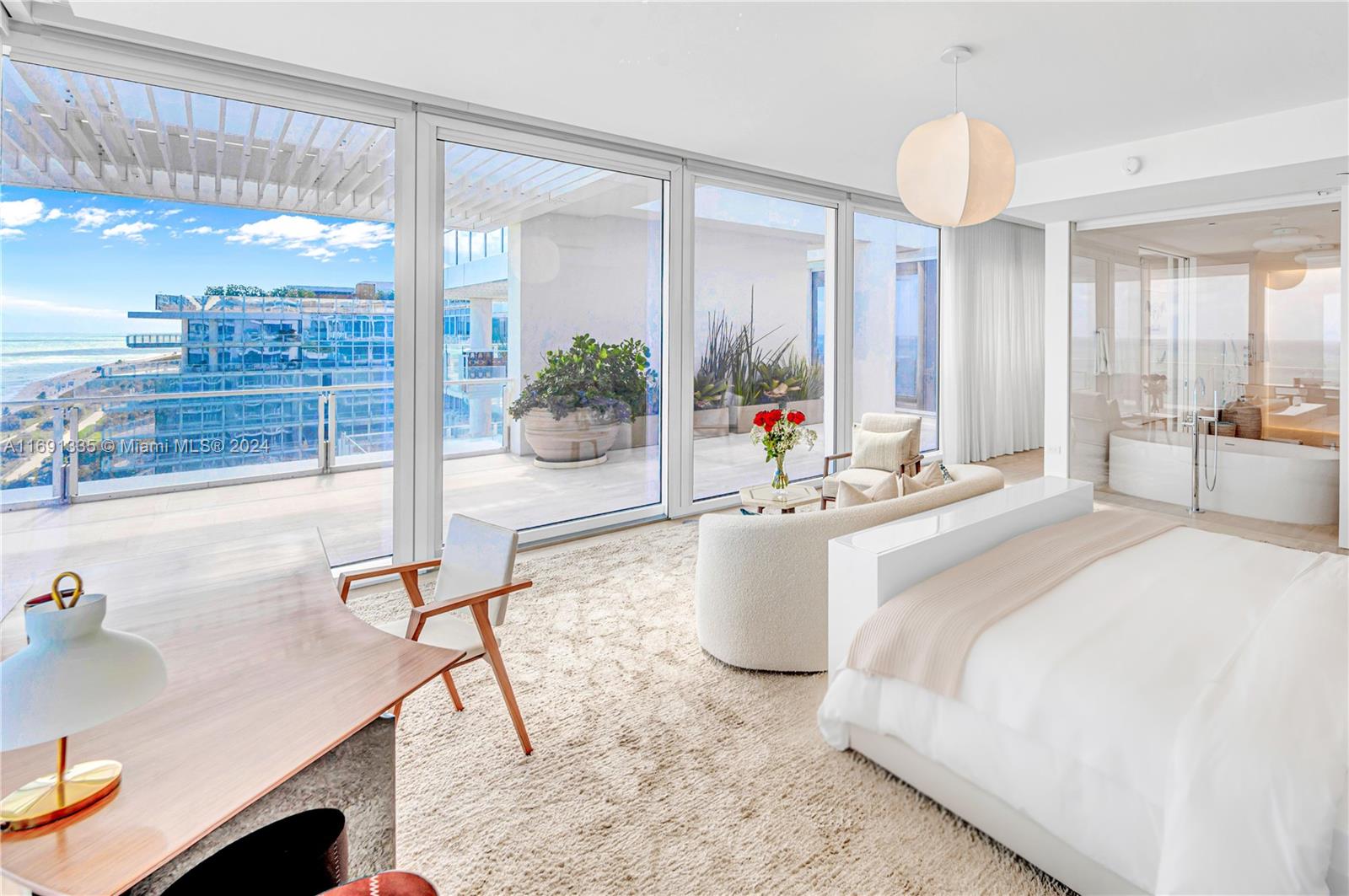 SURF CLUB CONDO - Residential