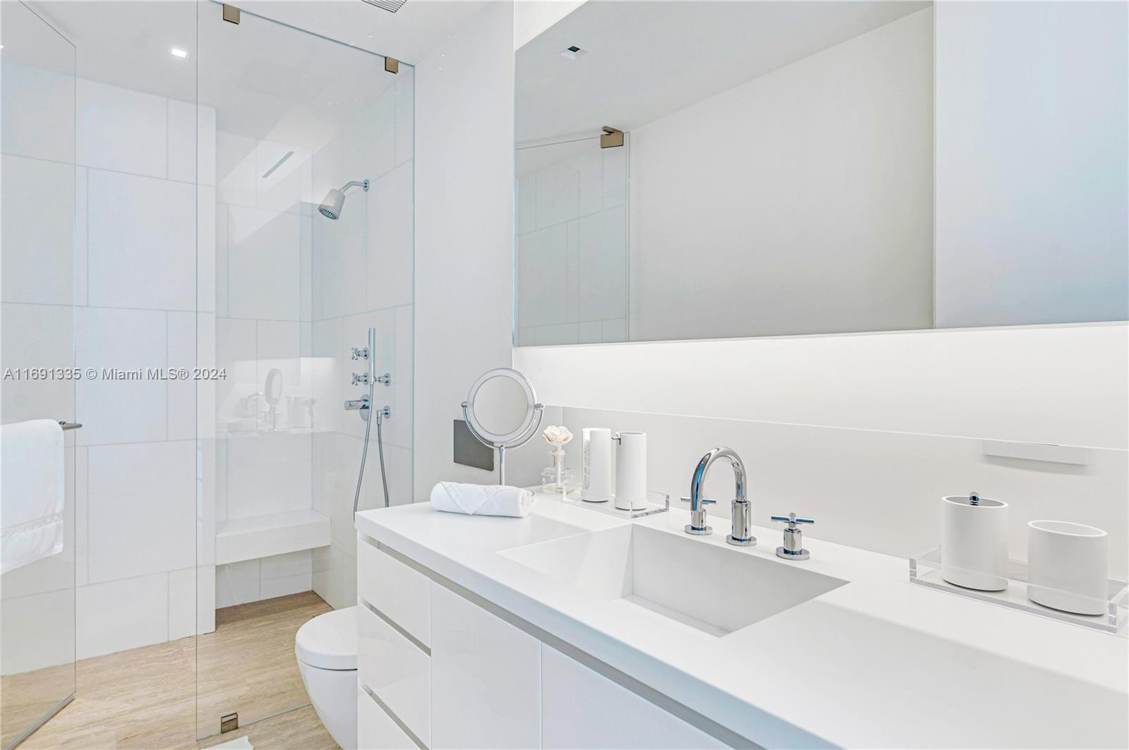 SURF CLUB CONDO - Residential