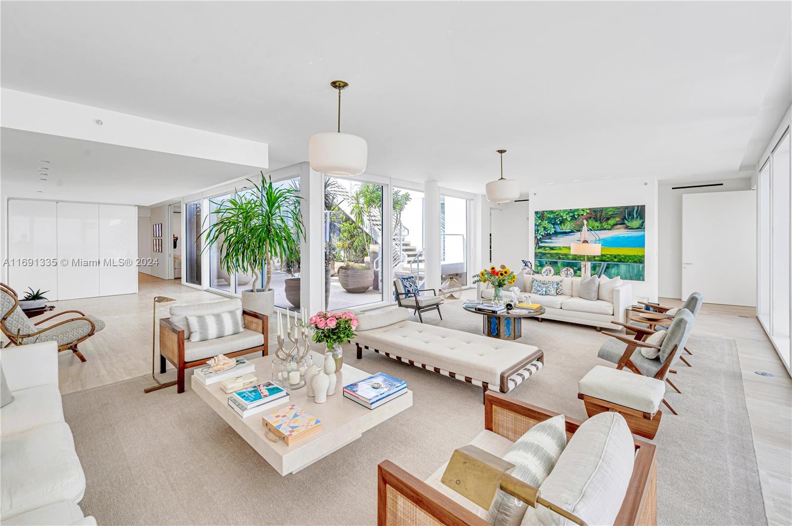 SURF CLUB CONDO - Residential