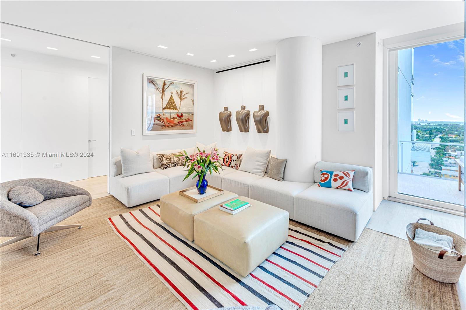 SURF CLUB CONDO - Residential