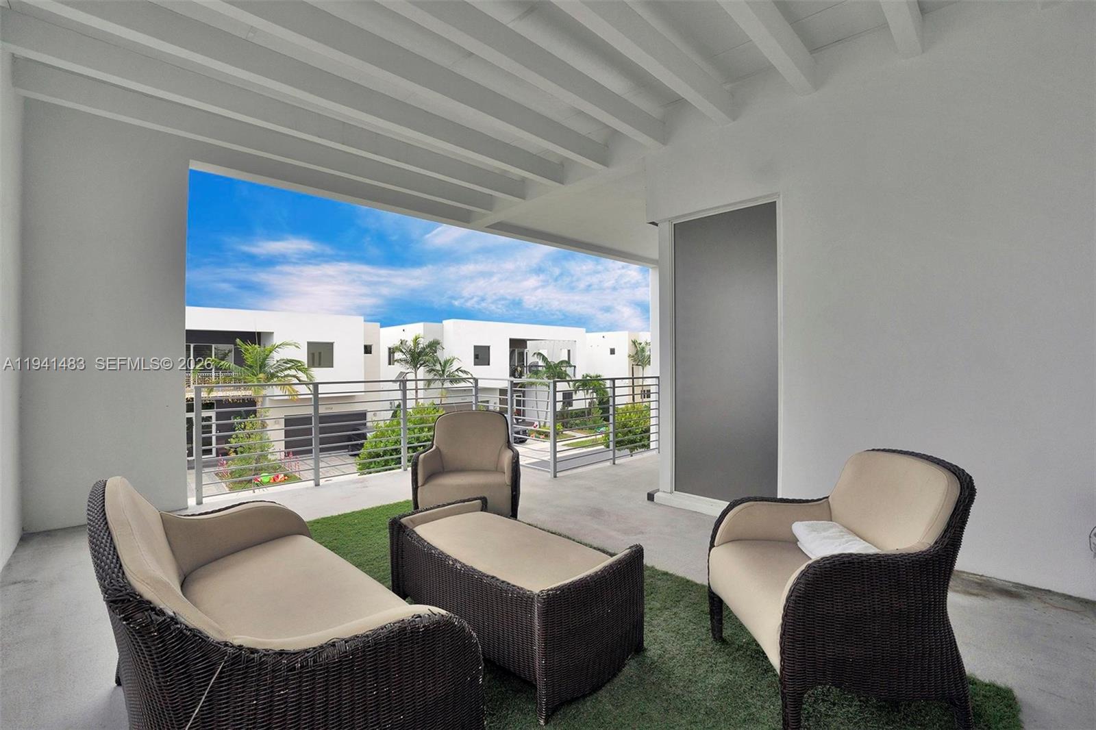 DORAL COMMONS RESIDENTIAL - Residential