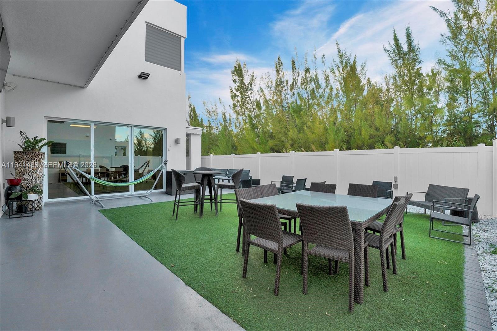 DORAL COMMONS RESIDENTIAL - Residential