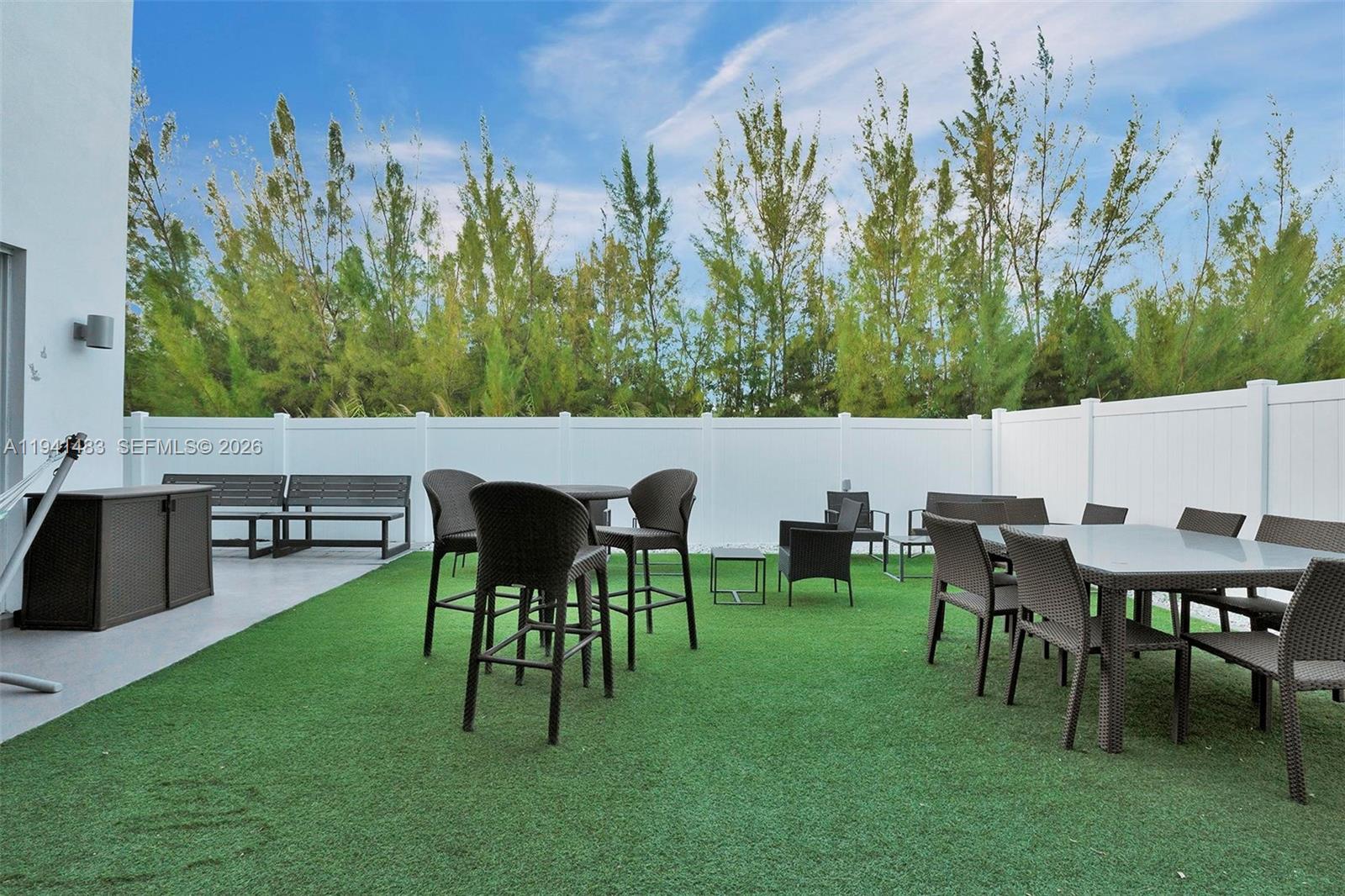 DORAL COMMONS RESIDENTIAL - Residential