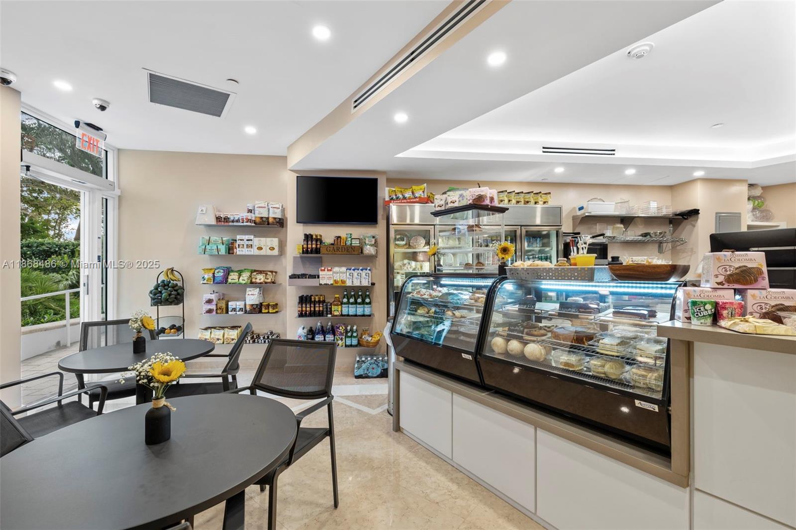 BRISTOL TOWER CONDO - Residential Lease