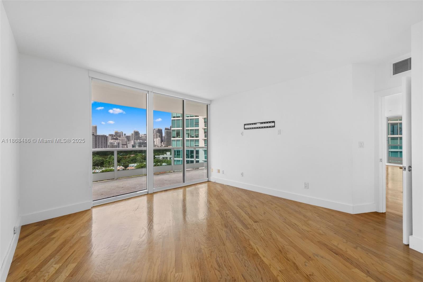 BRISTOL TOWER CONDO - Residential Lease