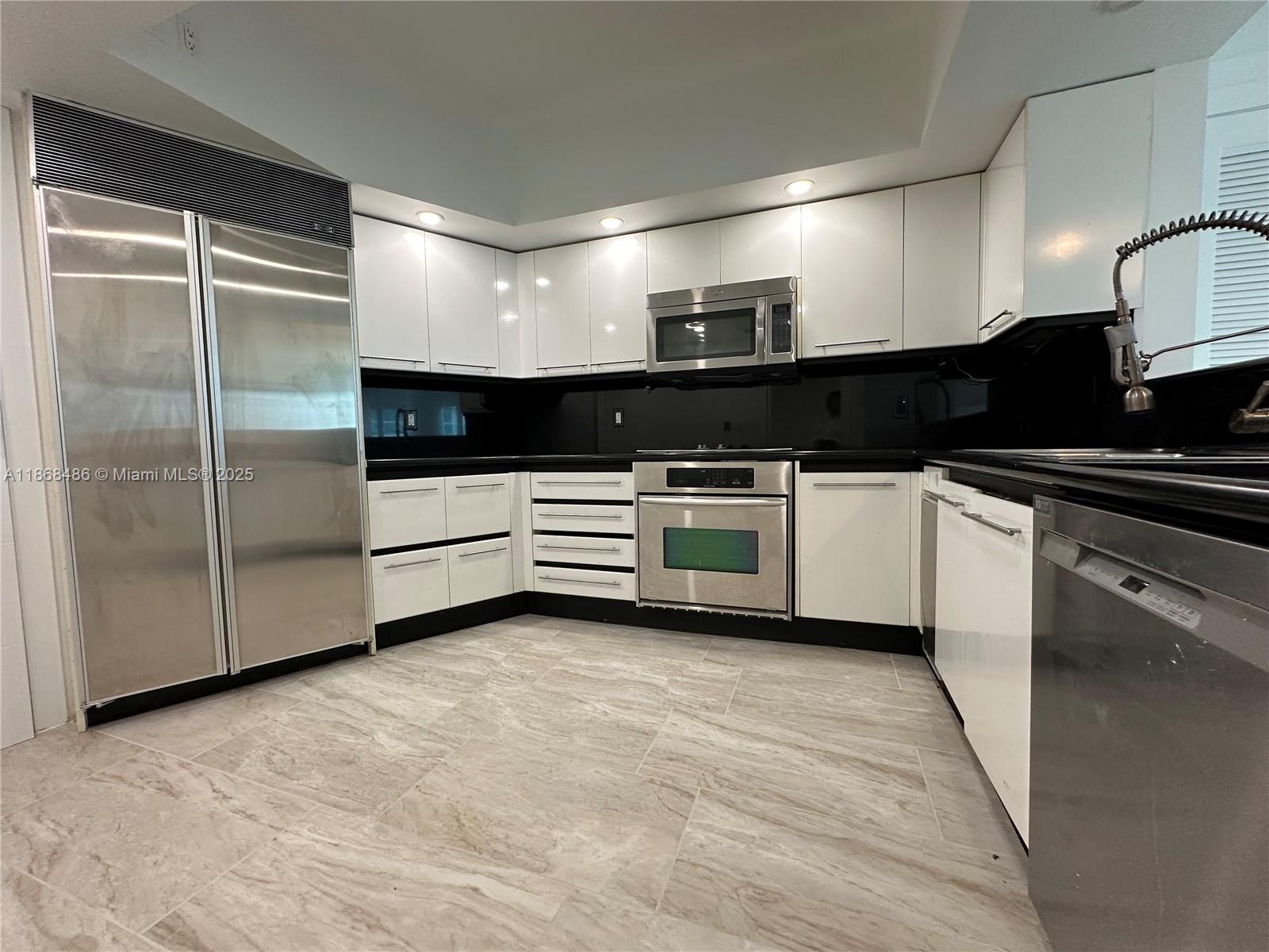 BRISTOL TOWER CONDO - Residential Lease