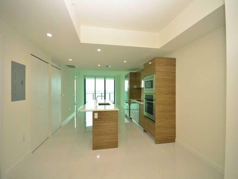 ICON BAY - Residential Lease