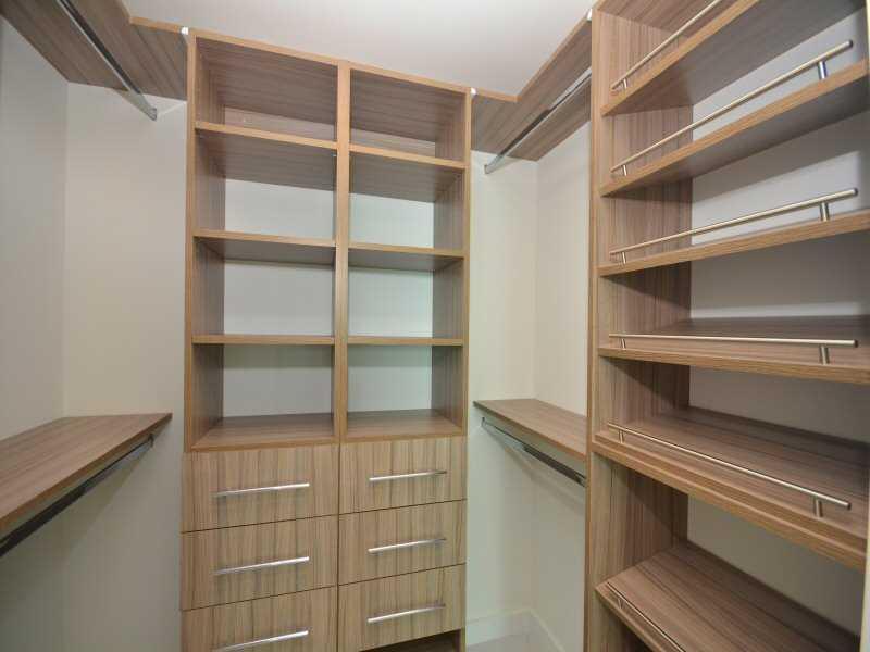 ICON BAY - Residential Lease