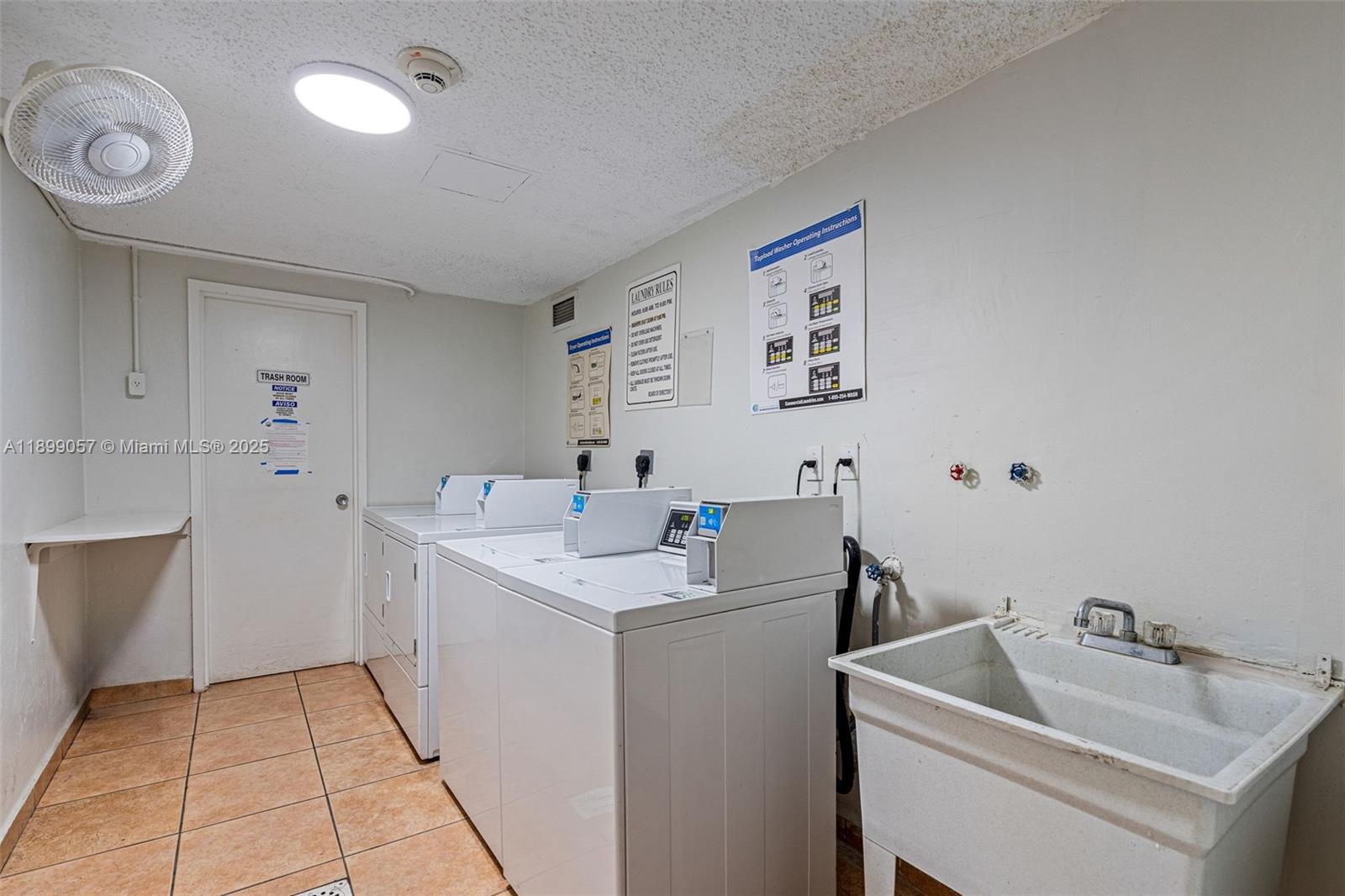 AVILA CONDO - Residential