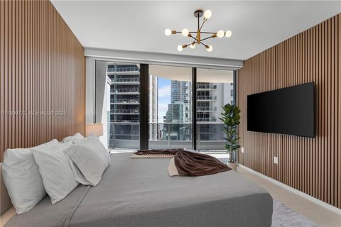 1000 Brickell Plz 2003 Miami FL 33131