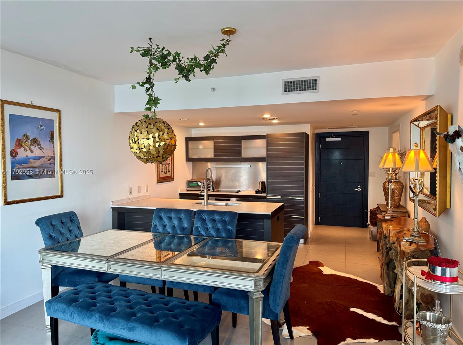 Rental Property at 200 Biscayne Boulevard Way 4109, Miami, Broward County, Florida - Bedrooms: 1 
Bathrooms: 2  - $4,600 MO.
