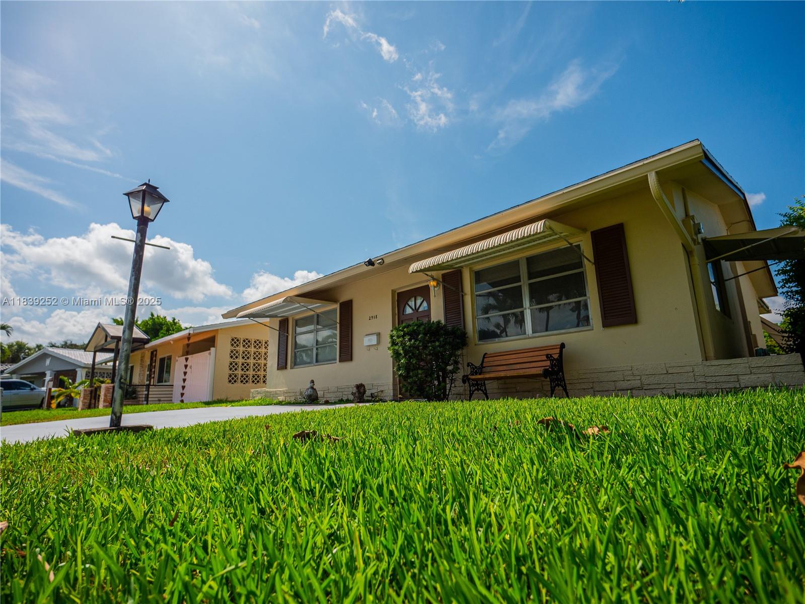 Great opportunity to own a home in a wonderful neighborhood! Centrally located to both to major highways, parks, restaurants and more! In addition, this home also comes with a 1 year warranty covering essential systems. All ages community and pets welcome with restrictions.