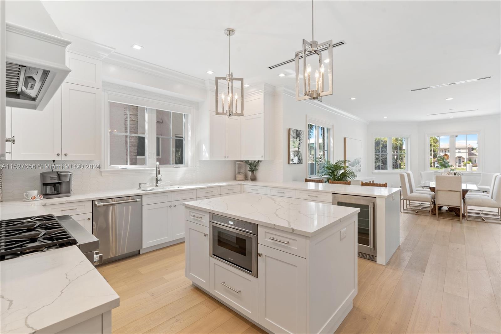 RIVIERA - Residential