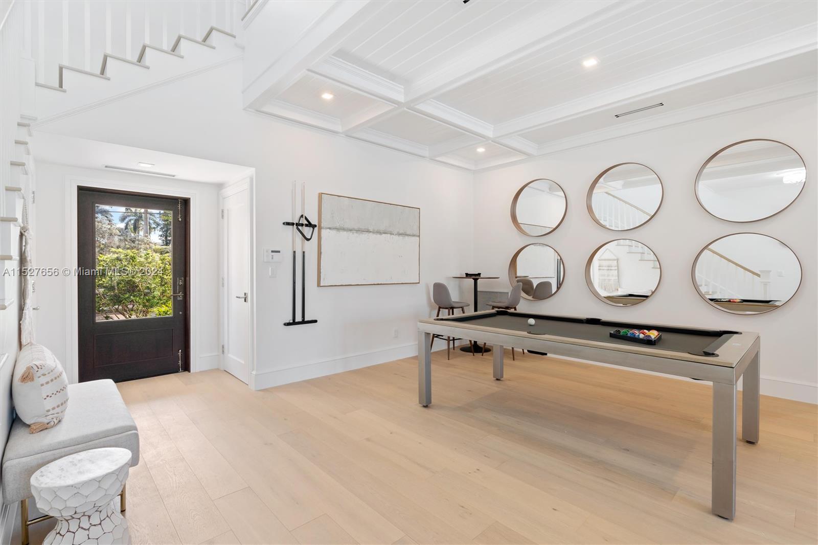 RIVIERA - Residential