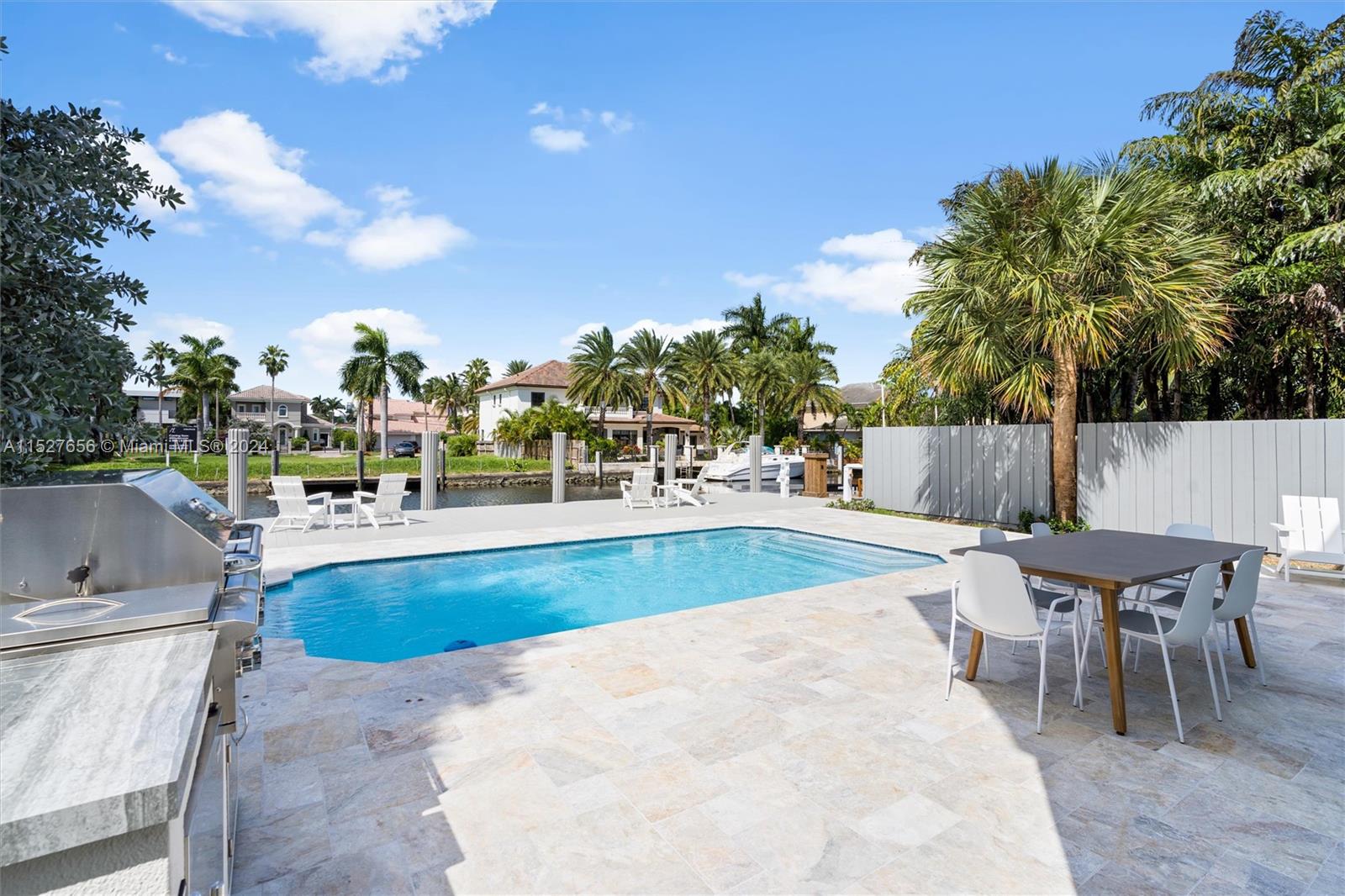 RIVIERA - Residential