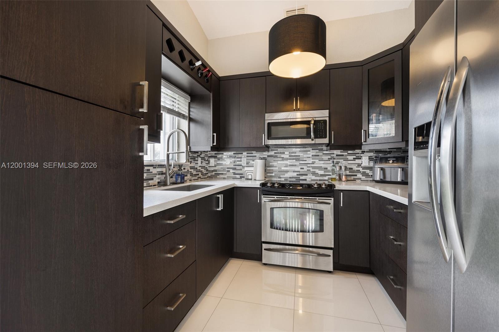 GATELAND RESIDENTIAL PLAT - Residential Lease