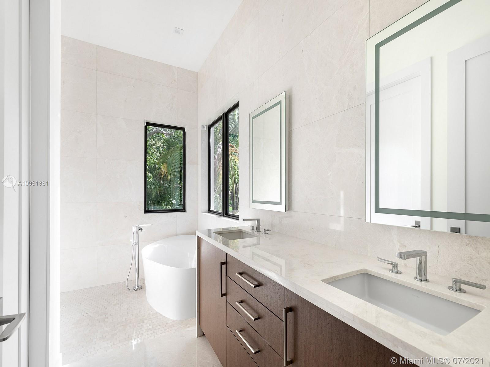 MC ALLISTER ACRES - Residential