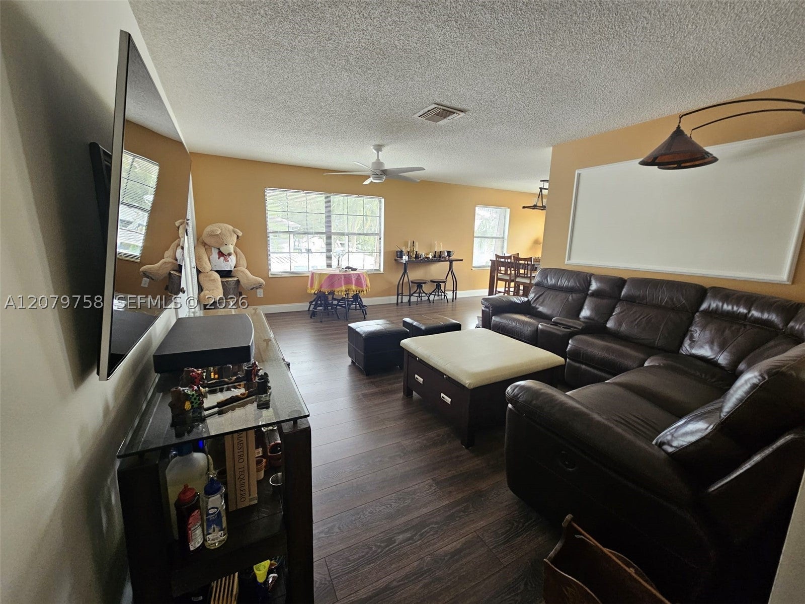 161 SE Village Dr 161