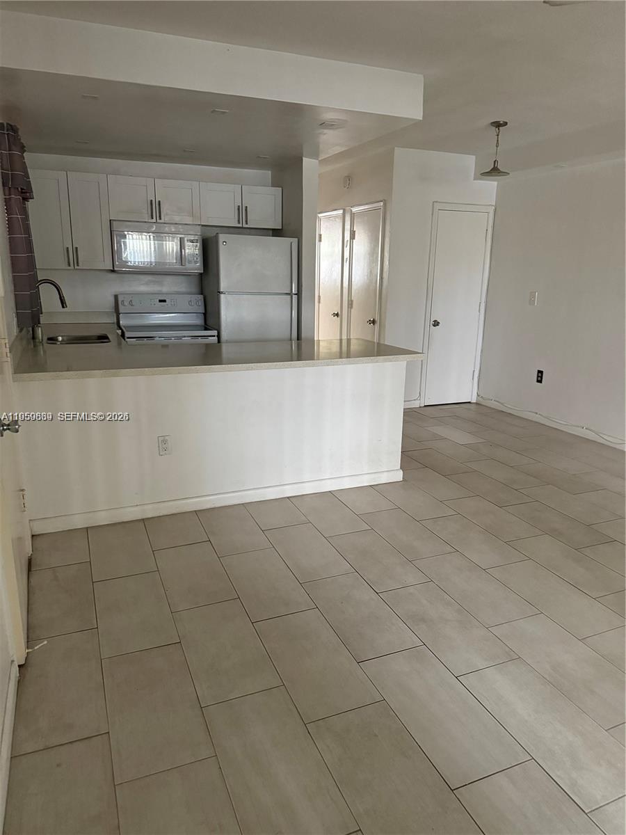 STAR LAKES ESTATES NO 29 C - Residential Lease