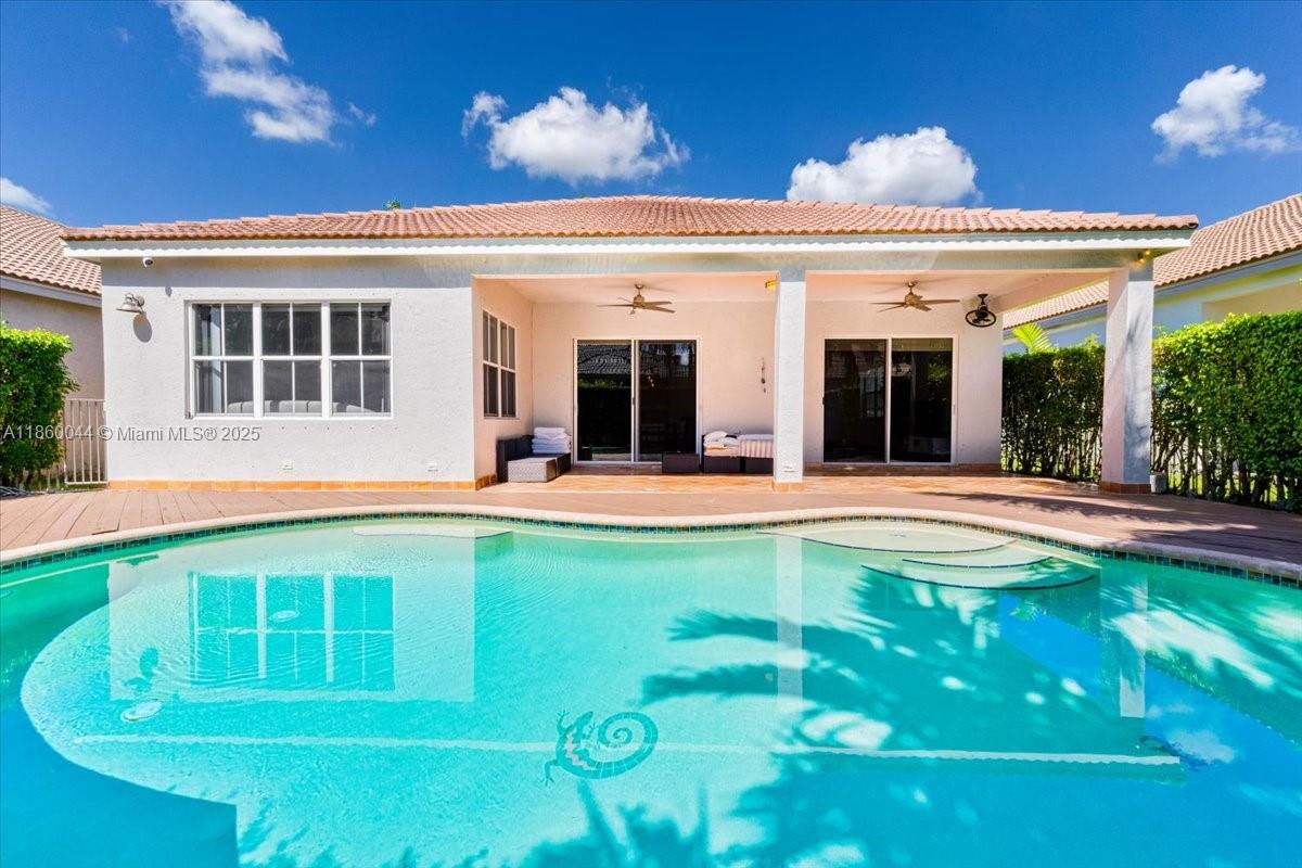 SECTOR 2-PARCELS 17 18 19 - Residential Lease