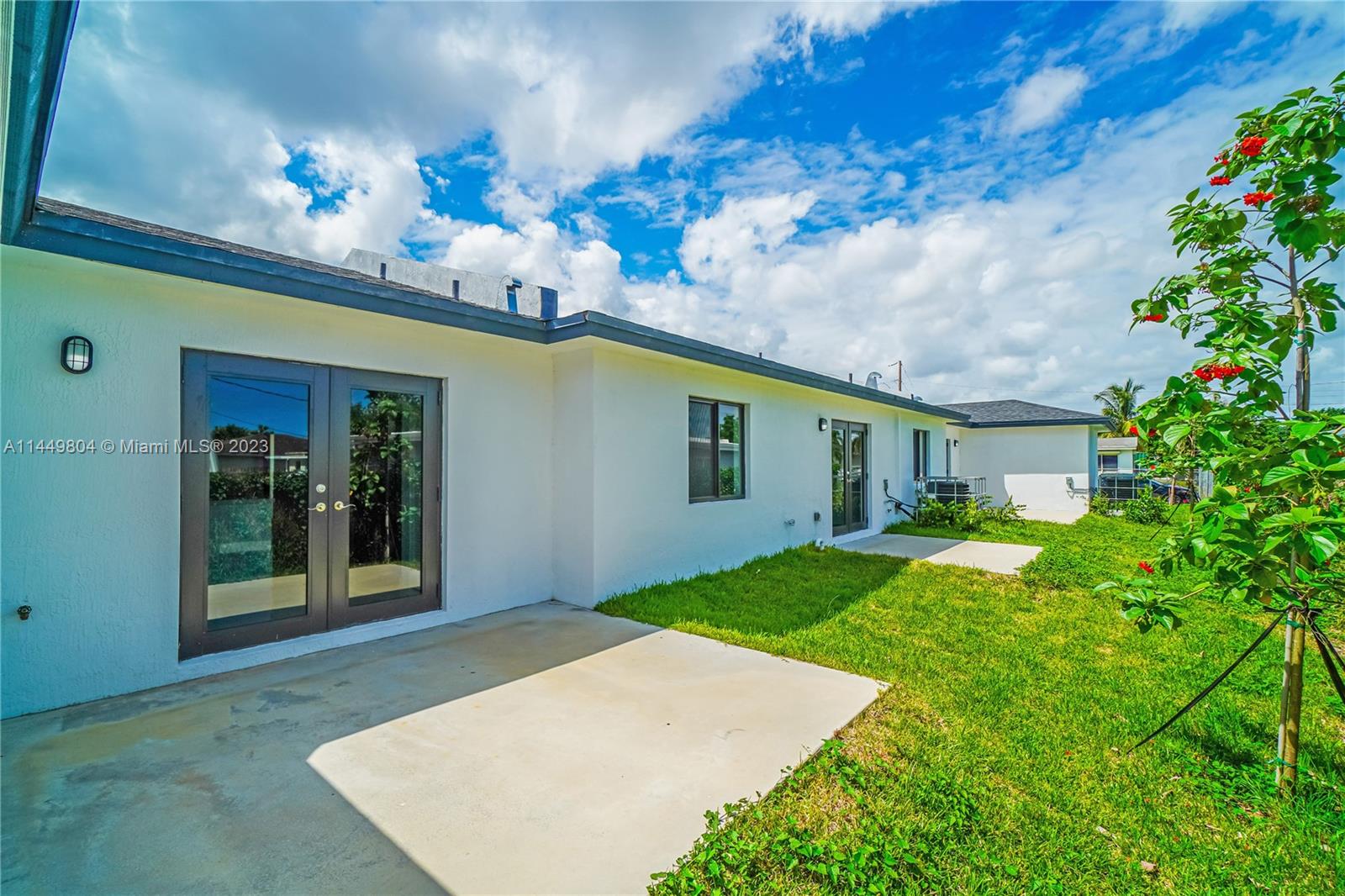 RICHARDS SUB - Residential Income