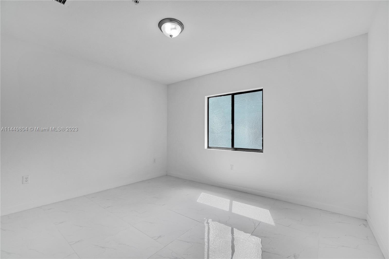 RICHARDS SUB - Residential Income