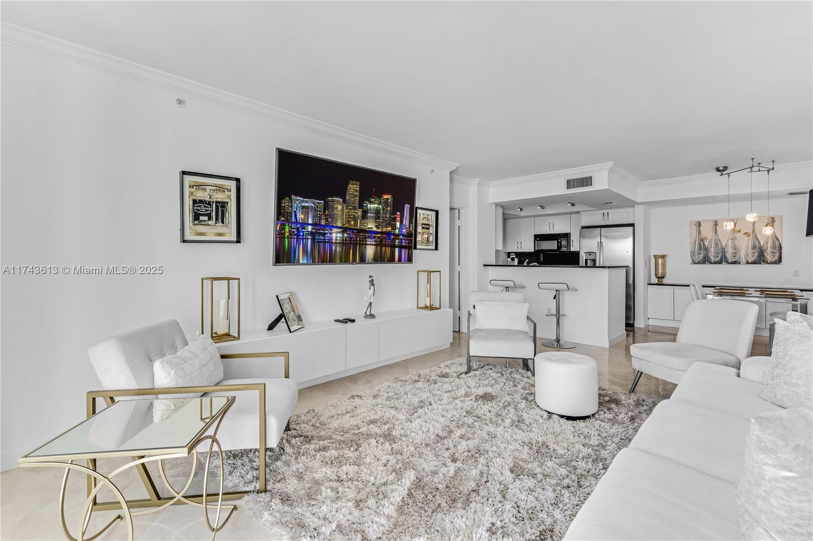 PALMETTO PLACE CONDO - Residential Lease