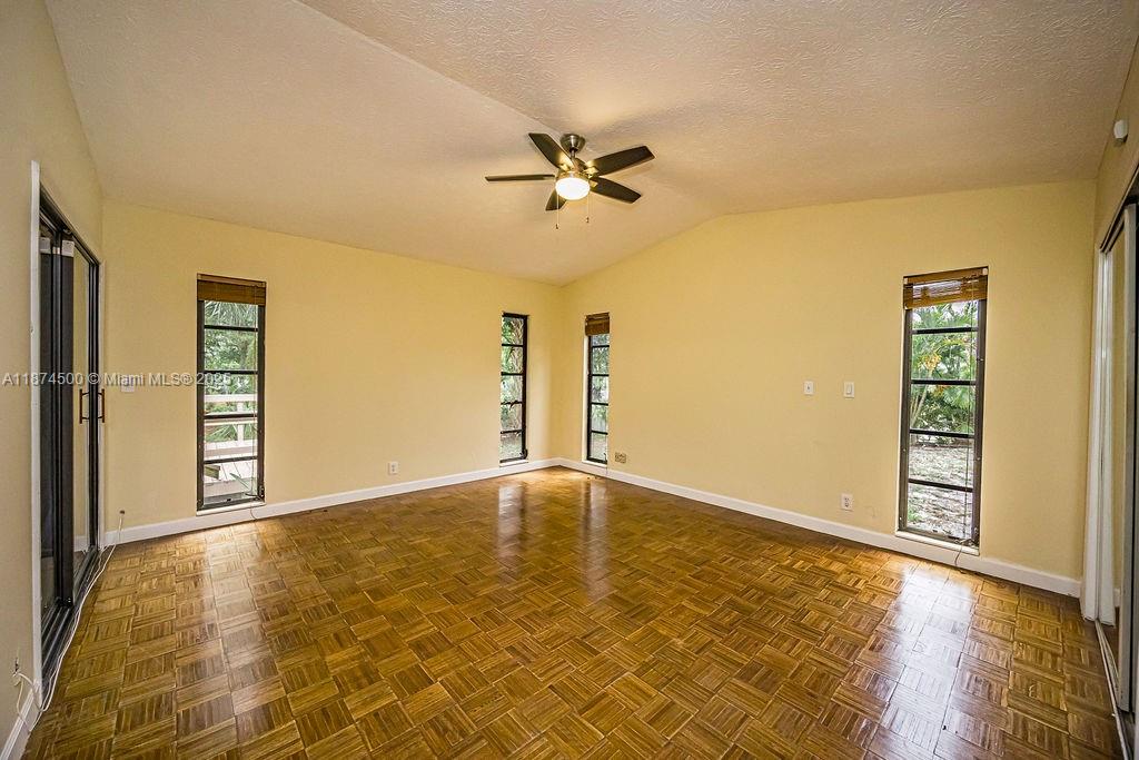 PARK PLACE - Residential