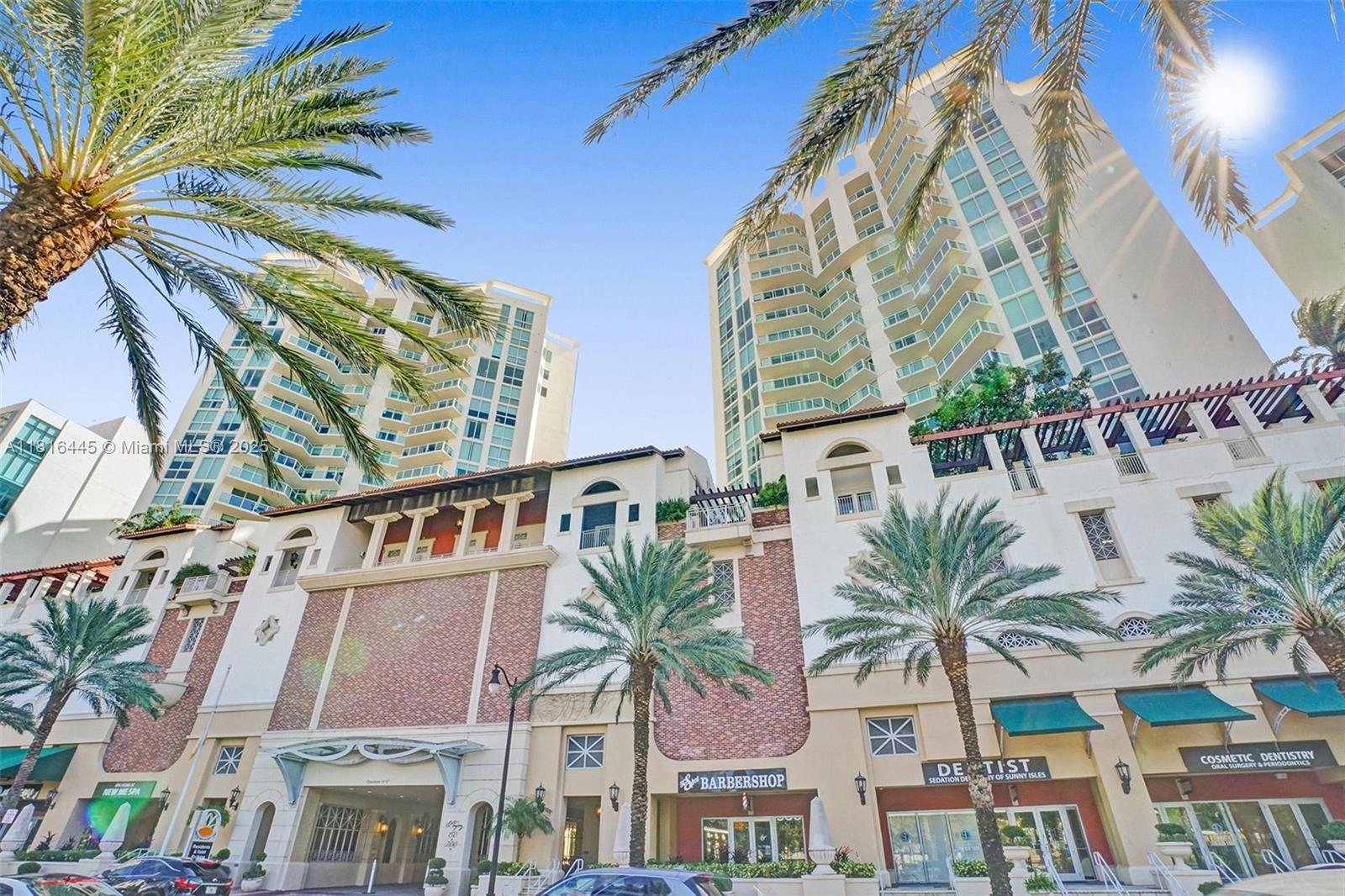 ST TROPEZ ON THE BAY 1 CO - Residential