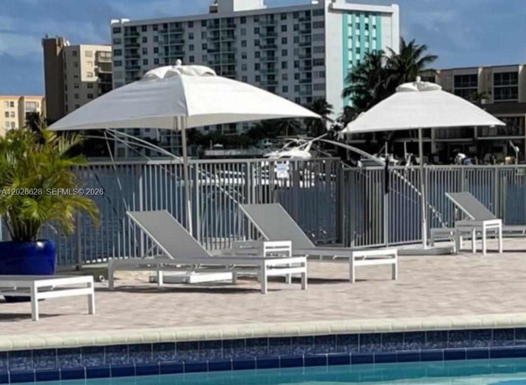 View photos, virtual tours, details... 16558 NE 26th Ave 4J