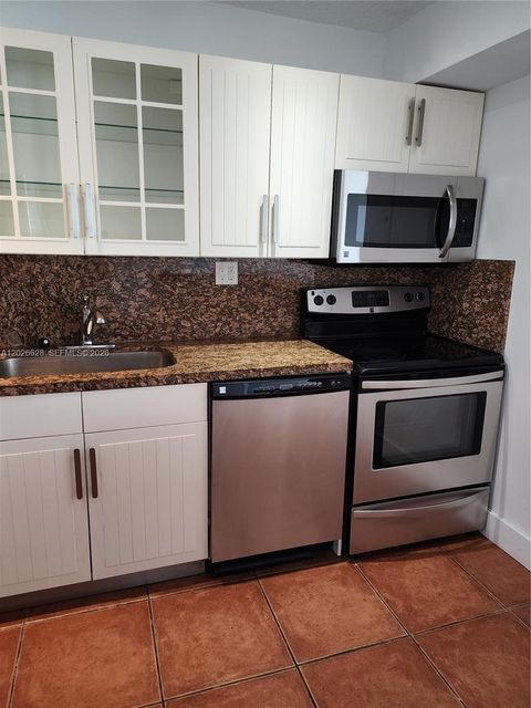 Tiny photo for 16558 NE 26th Ave #4J, North Miami Beach, FL 33160 (MLS # A12026628)