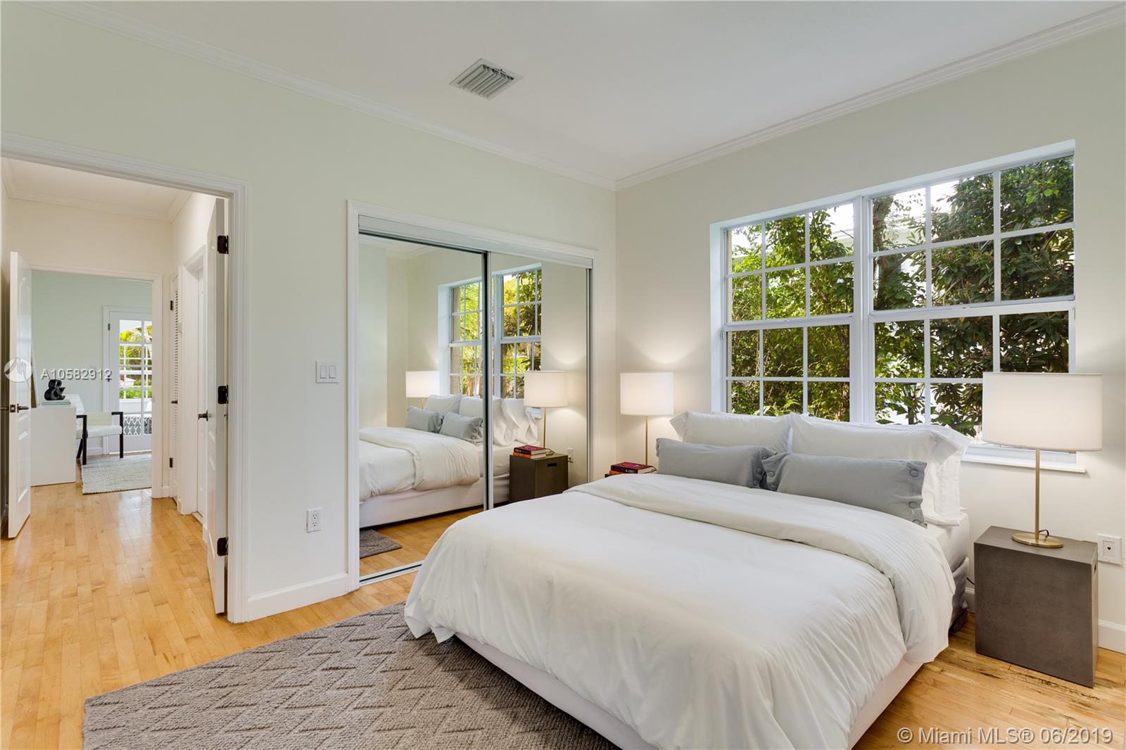 CORAL GABLES SEC E - Residential