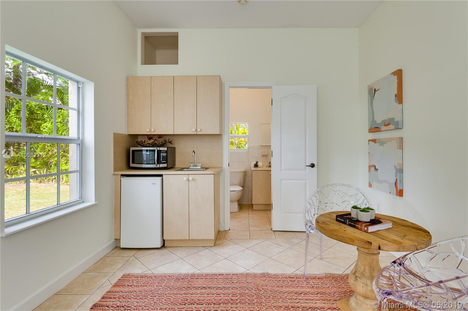 CORAL GABLES SEC E - Residential