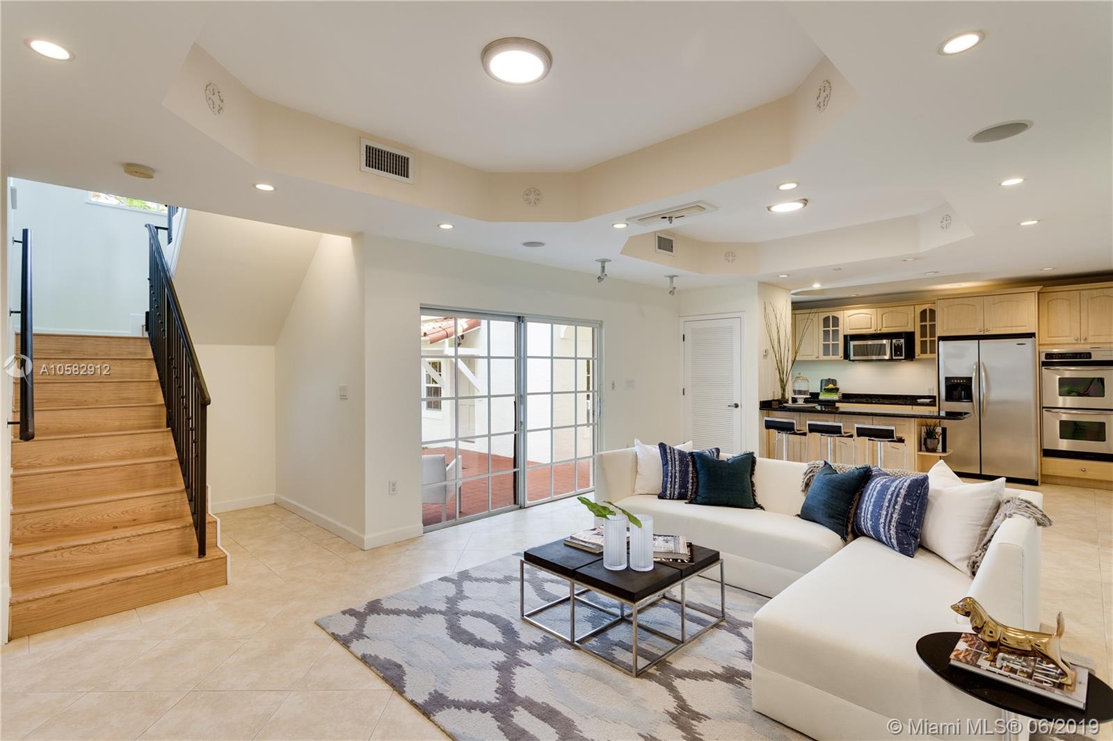 CORAL GABLES SEC E - Residential