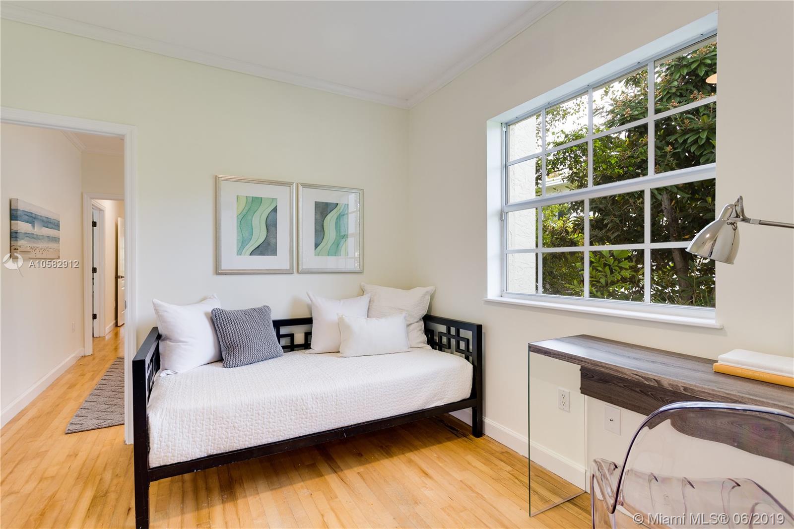 CORAL GABLES SEC E - Residential