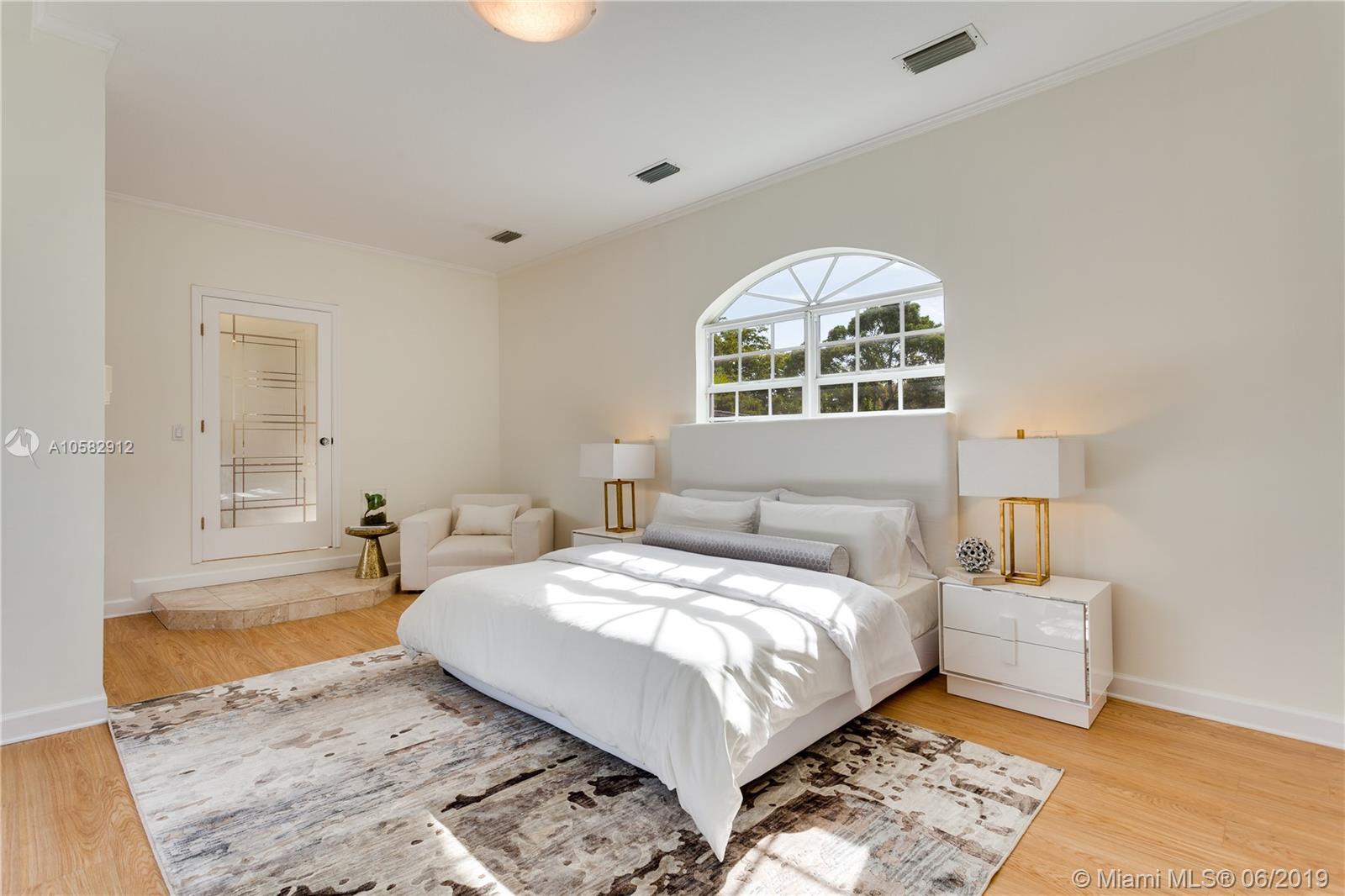 CORAL GABLES SEC E - Residential