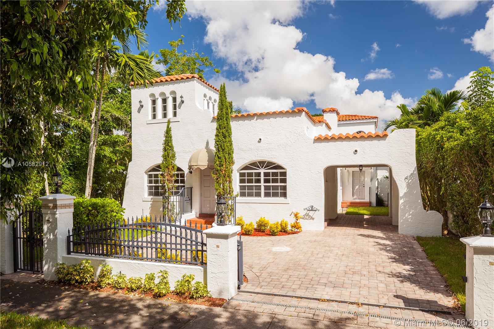 CORAL GABLES SEC E - Residential