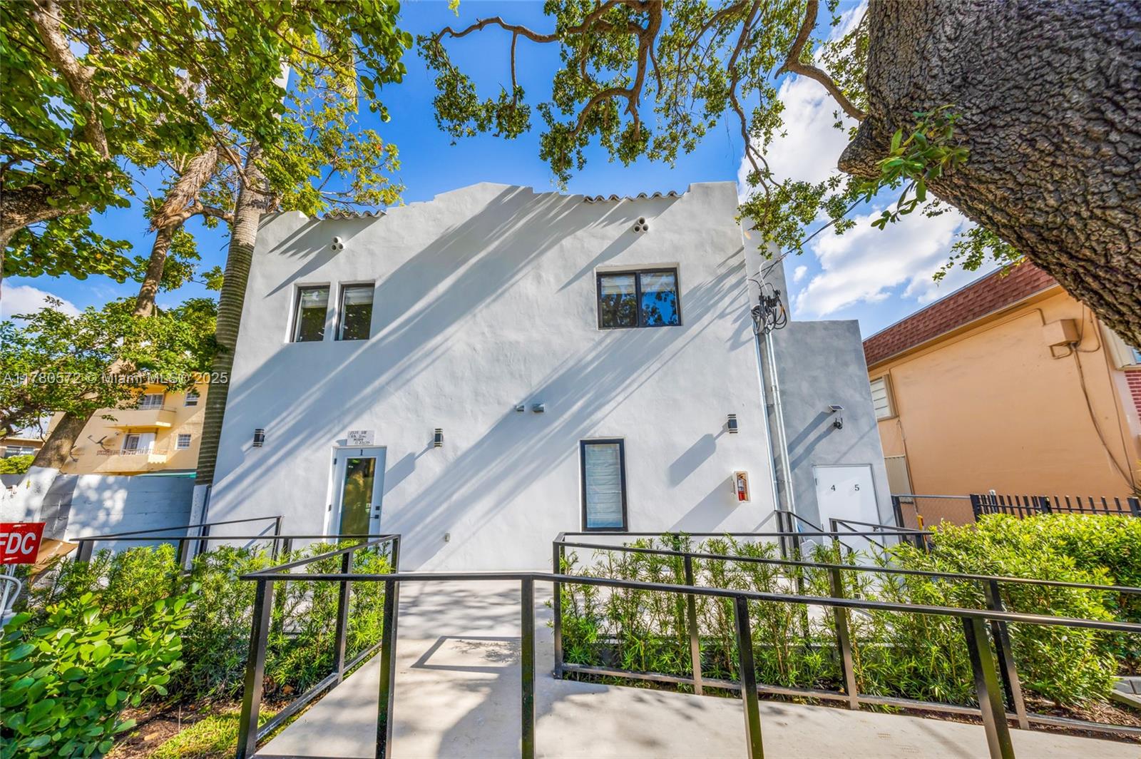 View photos, virtual tours, details... 1335 SW 4th St