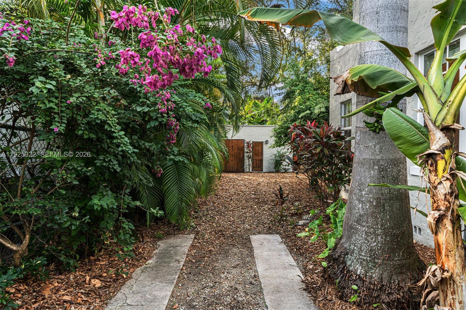 SPRING GARDEN - Residential