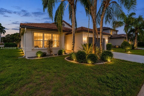 Photo of 17971 SW 12th Ct, Pembroke Pines, FL 33029 (MLS # A12050038)