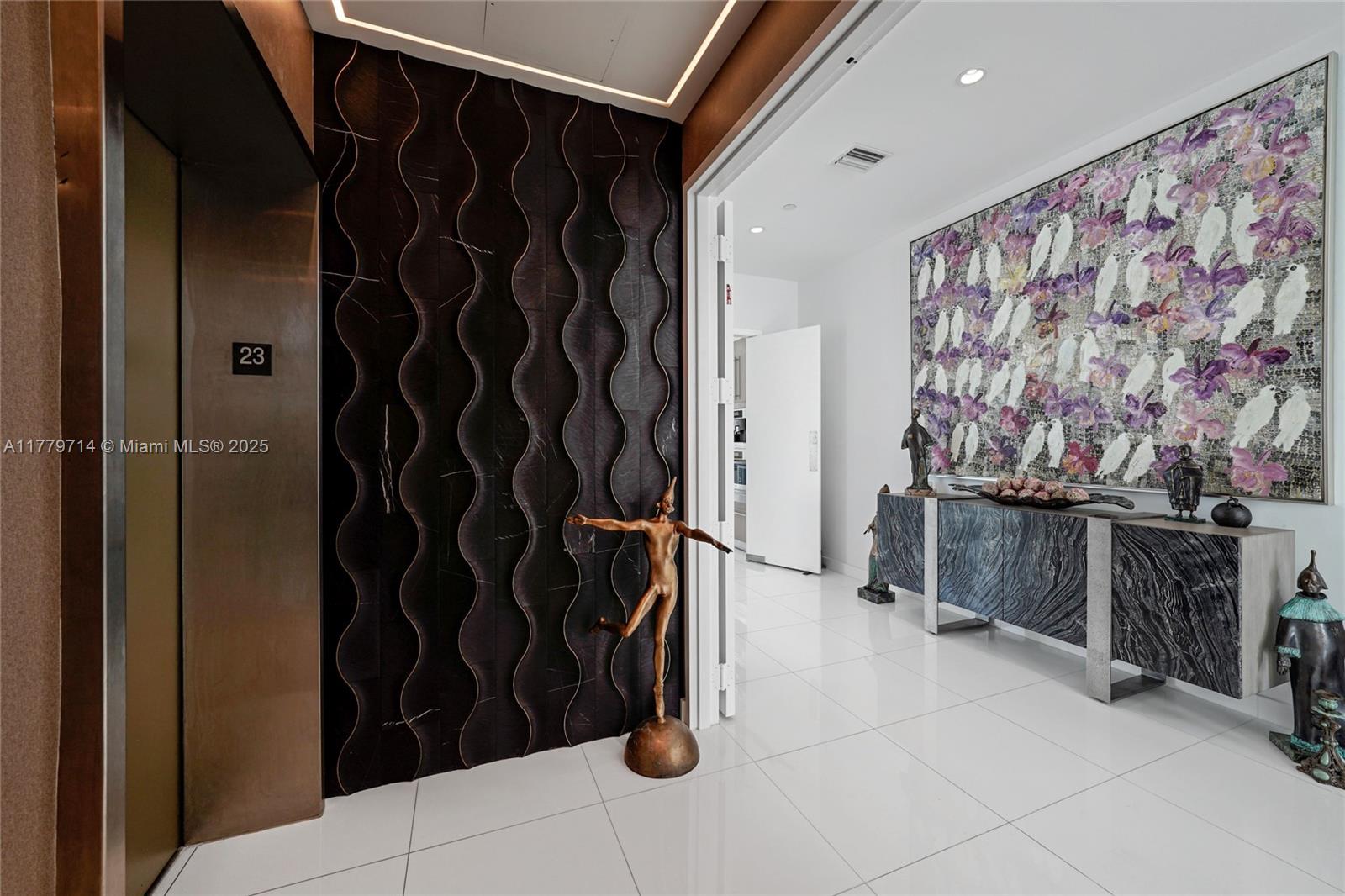 900 Brickell Key Blvd 2304