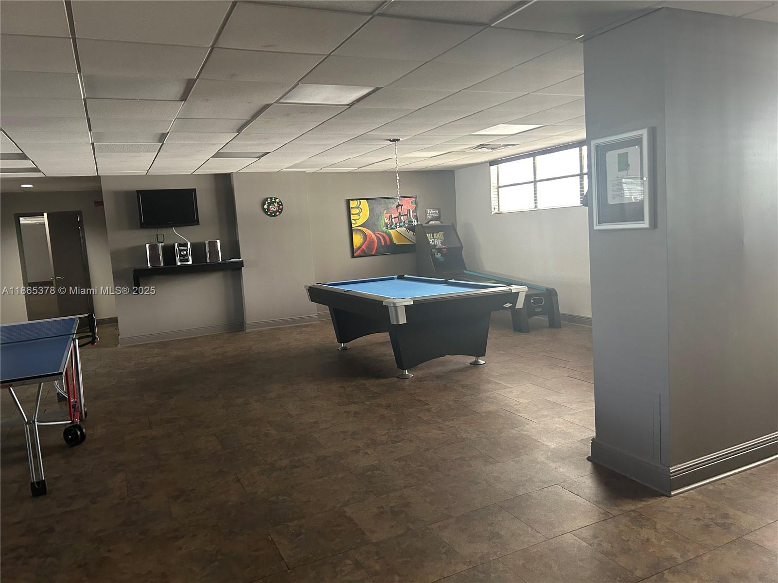 TOWERS OF OCEANVIEW EAST - Residential Lease