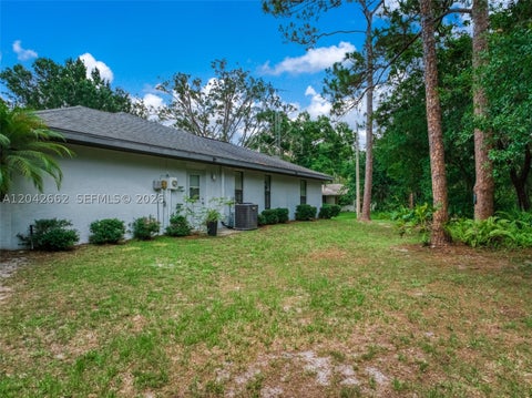 Tiny photo for 4524 Harder Avenue, Sebring, FL 33875 (MLS # A12042662)
